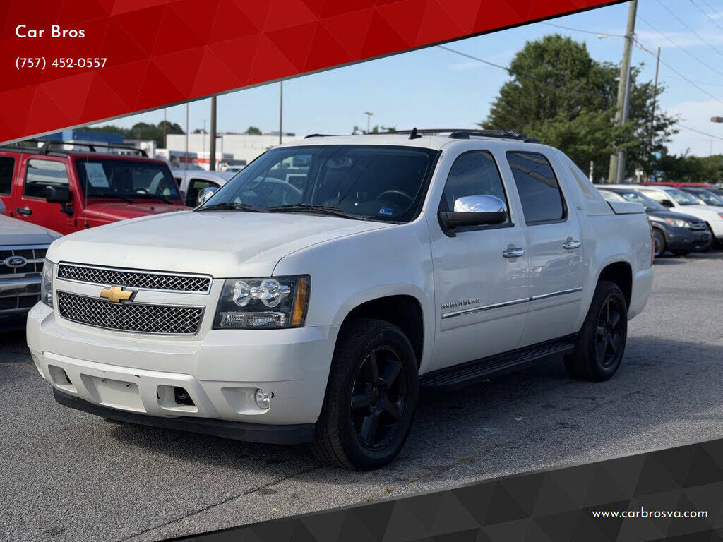 2012 CHEVROLET Avalanche