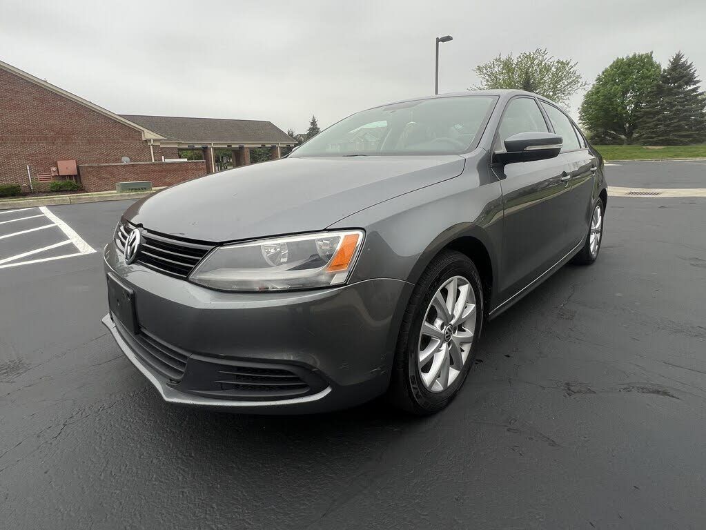2012 VOLKSWAGEN Jetta