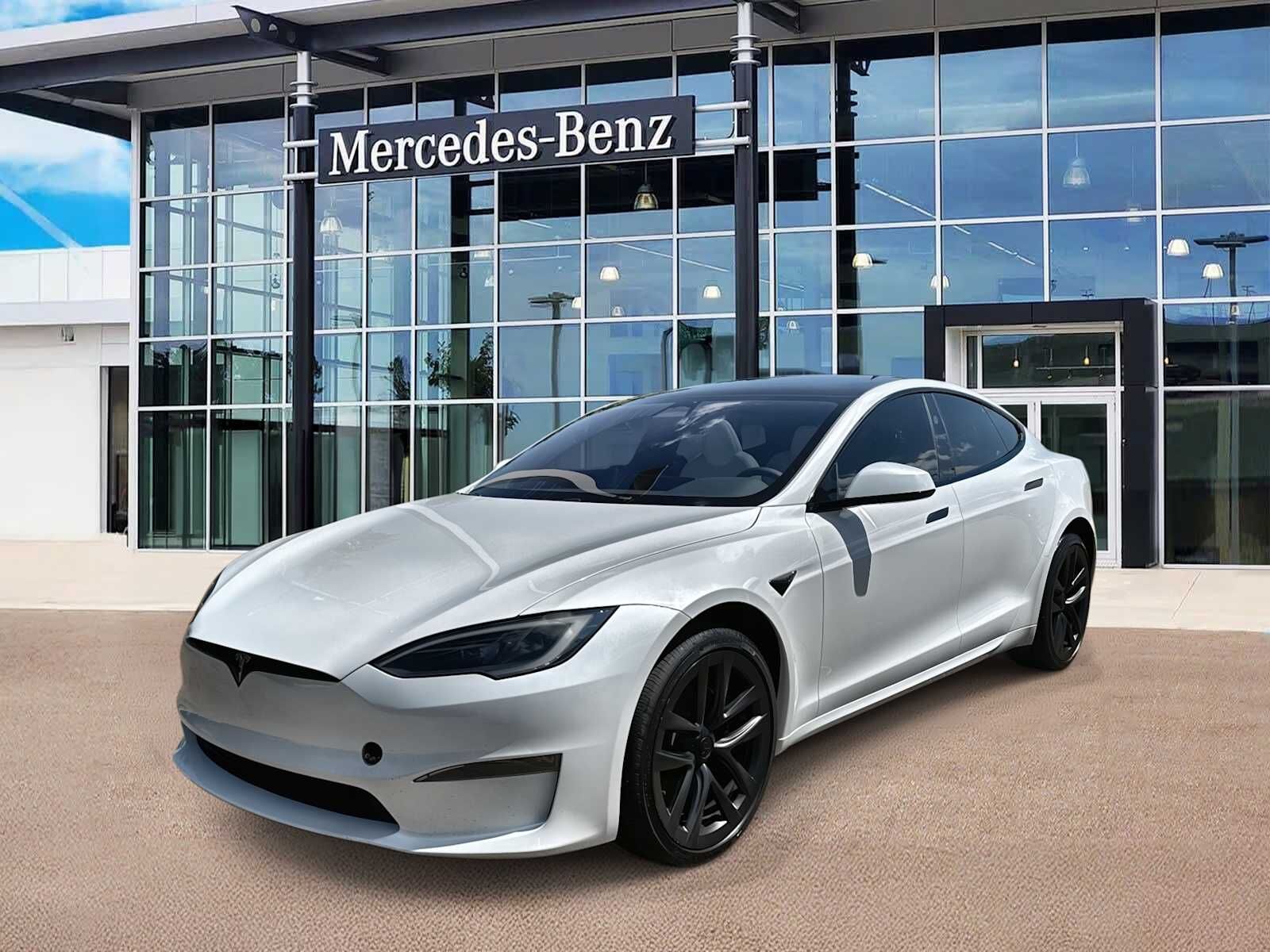 2024 TESLA Model S