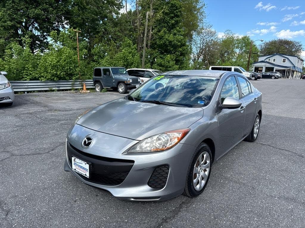 2012 MAZDA Mazda3