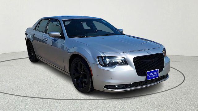 2022 CHRYSLER 300