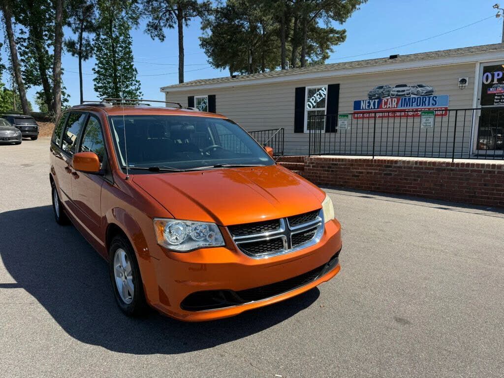 2011 DODGE Grand Caravan
