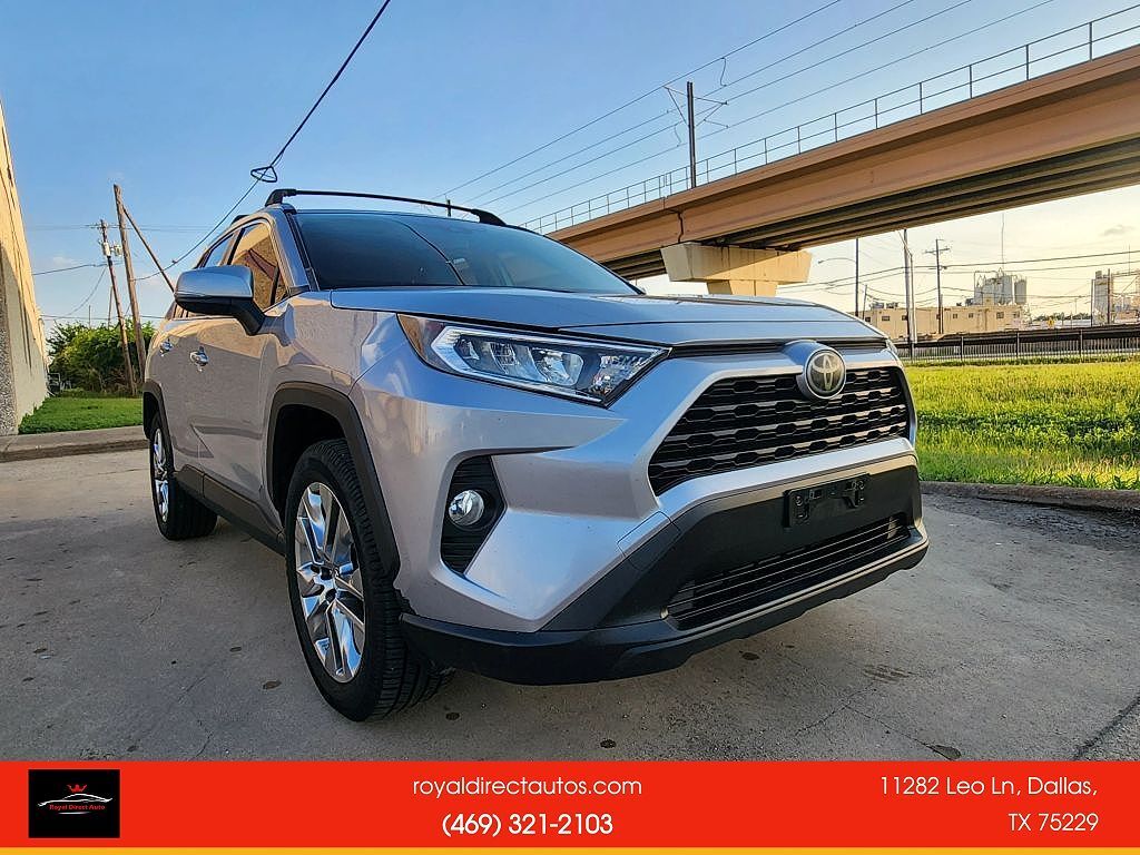 2019 TOYOTA RAV4