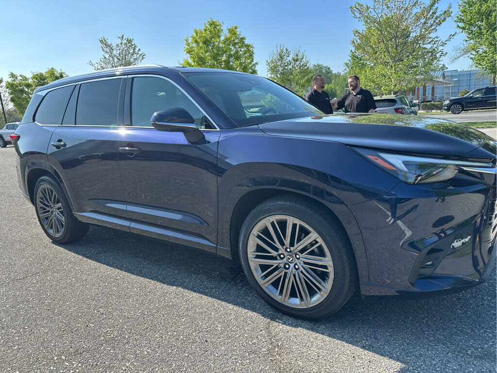 2025 LEXUS TX