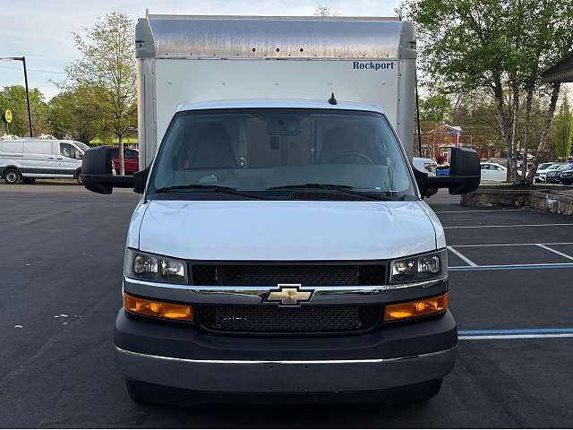 2022 CHEVROLET Express