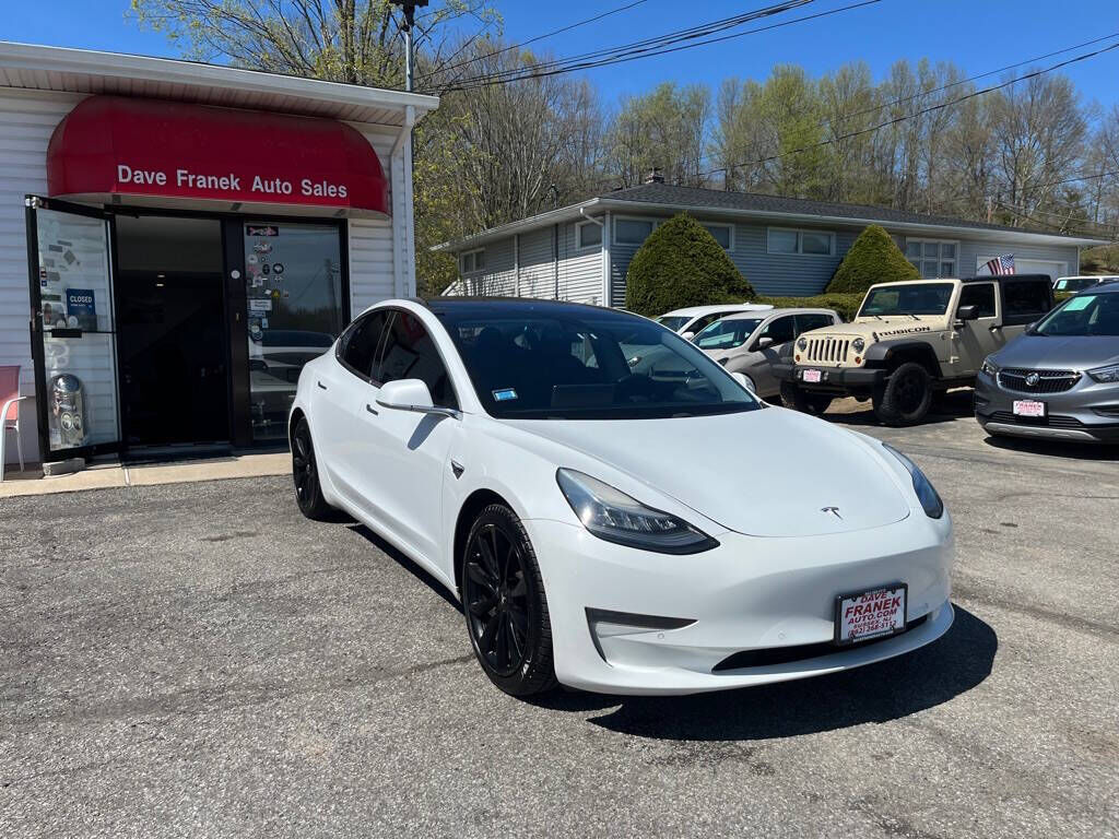 2018 TESLA Model 3