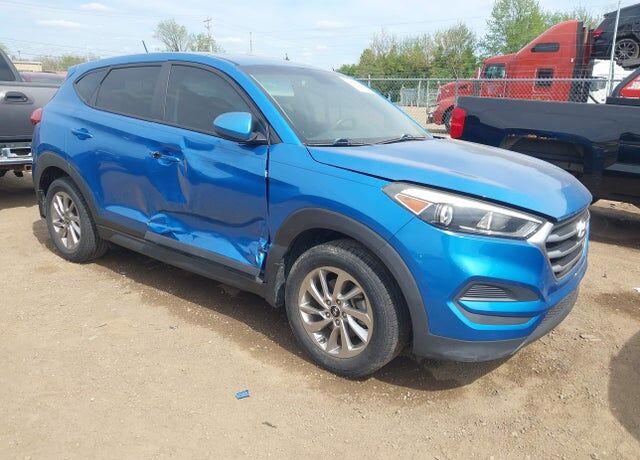 2017 HYUNDAI Tucson
