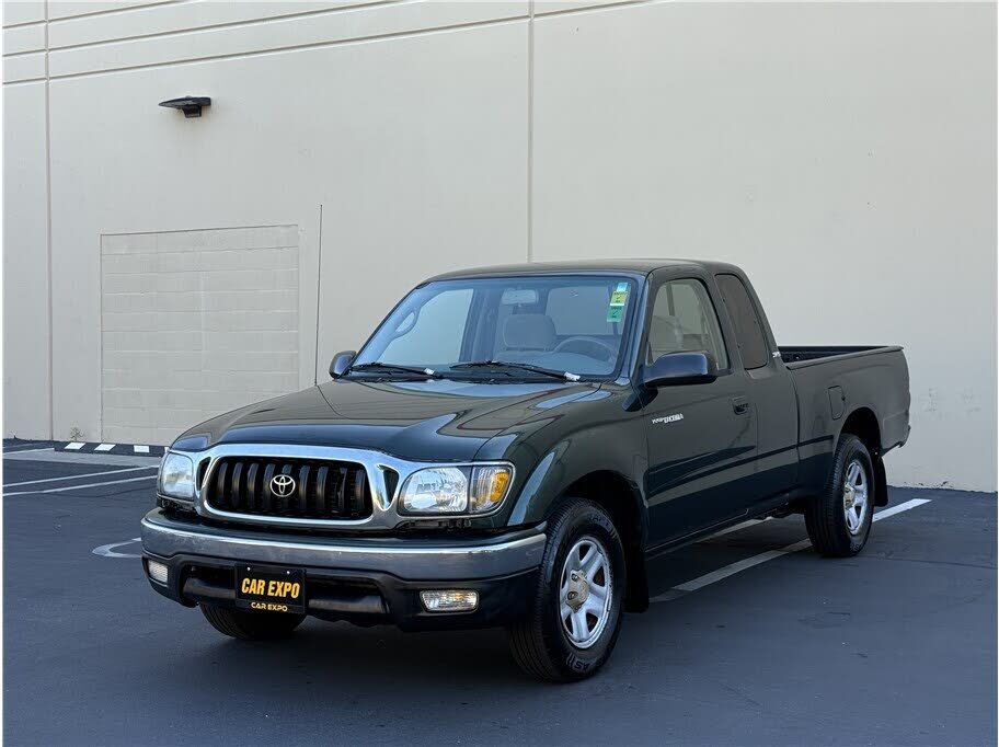 2002 TOYOTA Tacoma