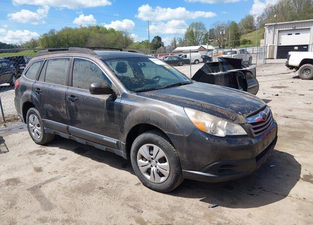 2011 SUBARU Outback