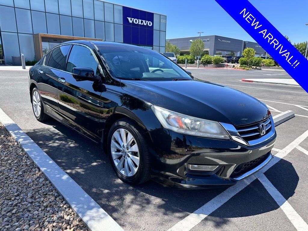 2013 HONDA Accord