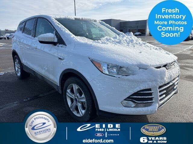 2016 FORD Escape