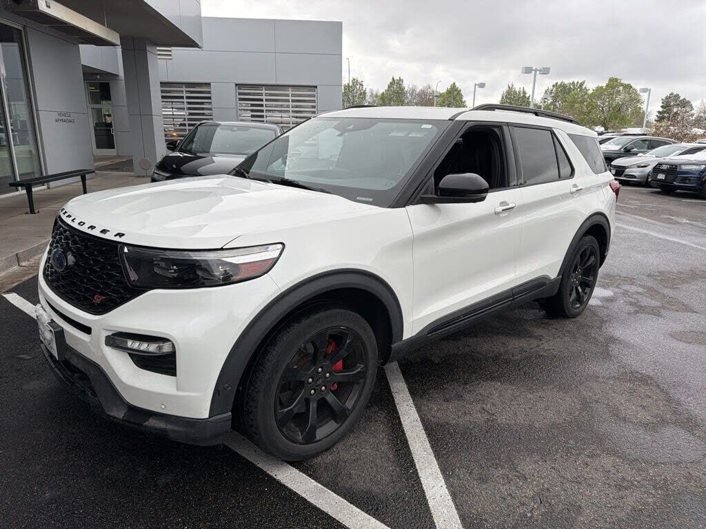 2021 FORD Explorer