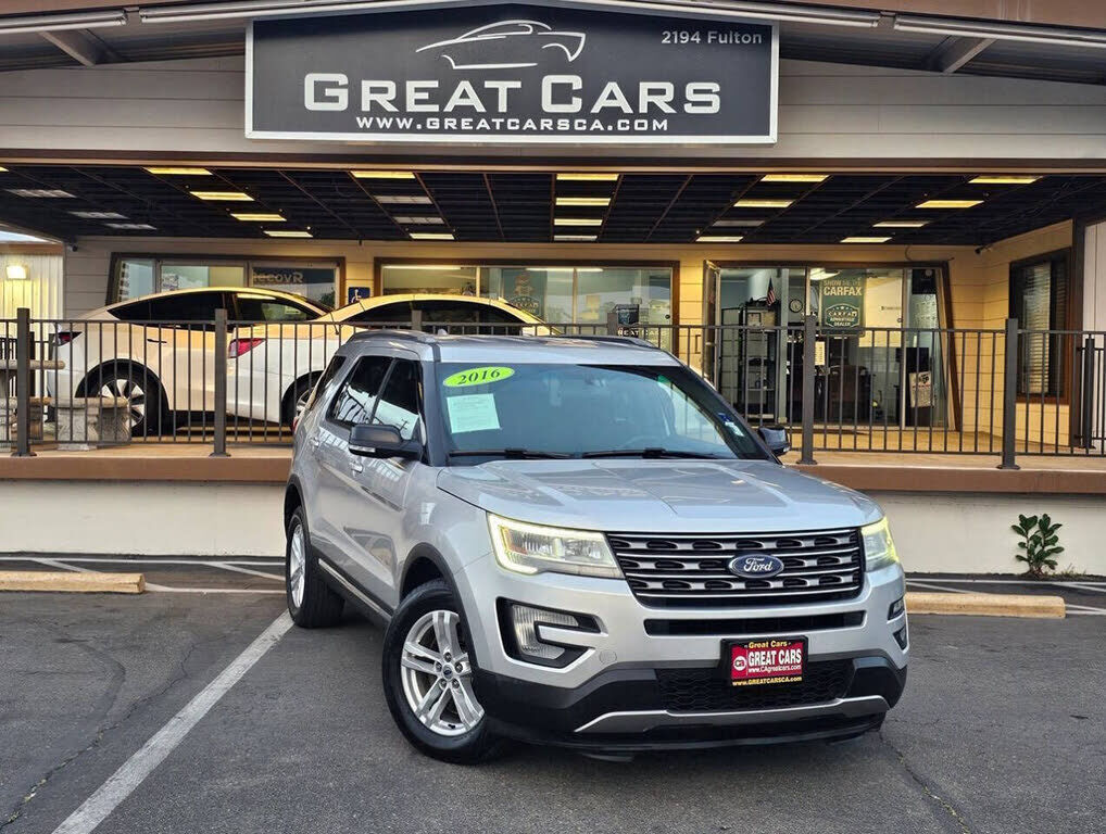 2016 FORD Explorer