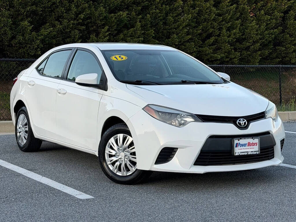 2015 TOYOTA Corolla