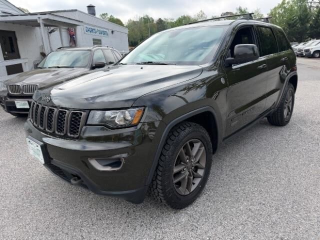 2017 JEEP Grand Cherokee