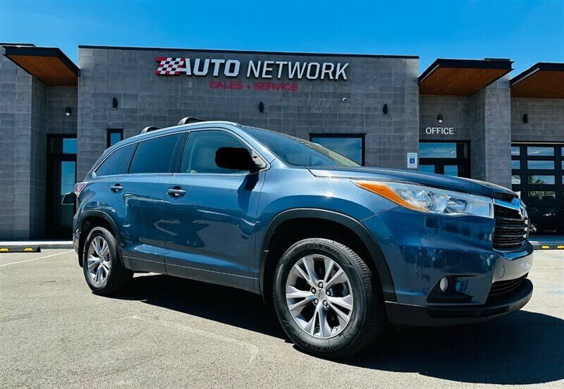 2014 TOYOTA Highlander