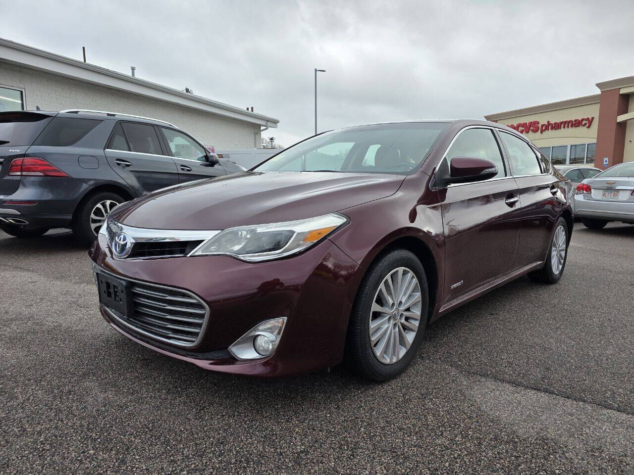 2013 TOYOTA Avalon