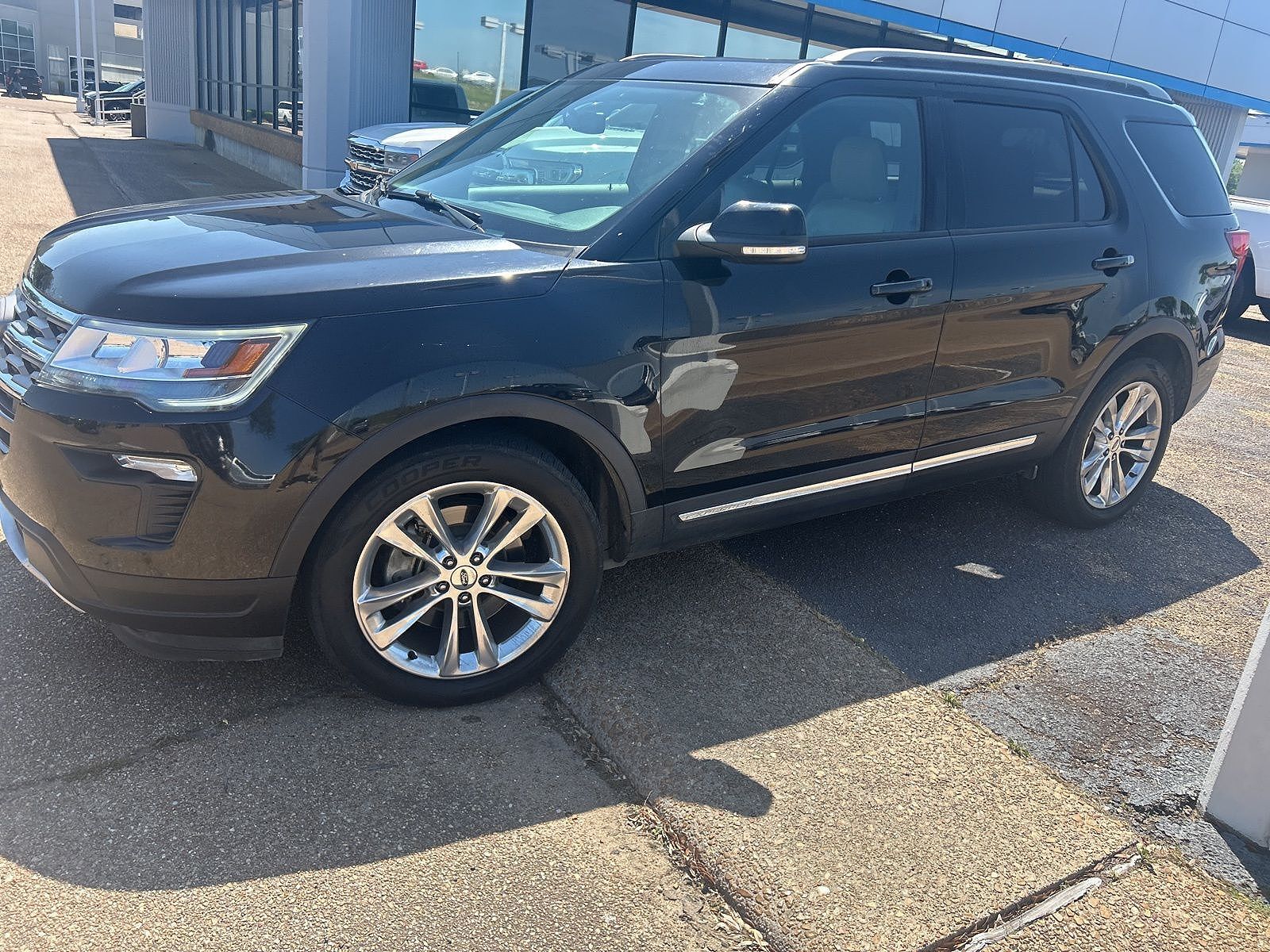 2018 FORD Explorer