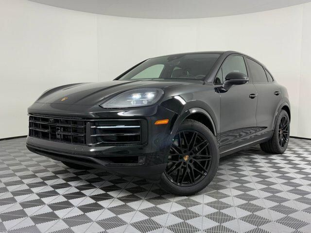 2026 PORSCHE Cayenne