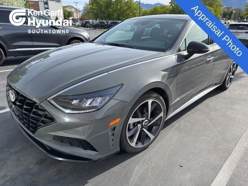 2022 HYUNDAI Sonata