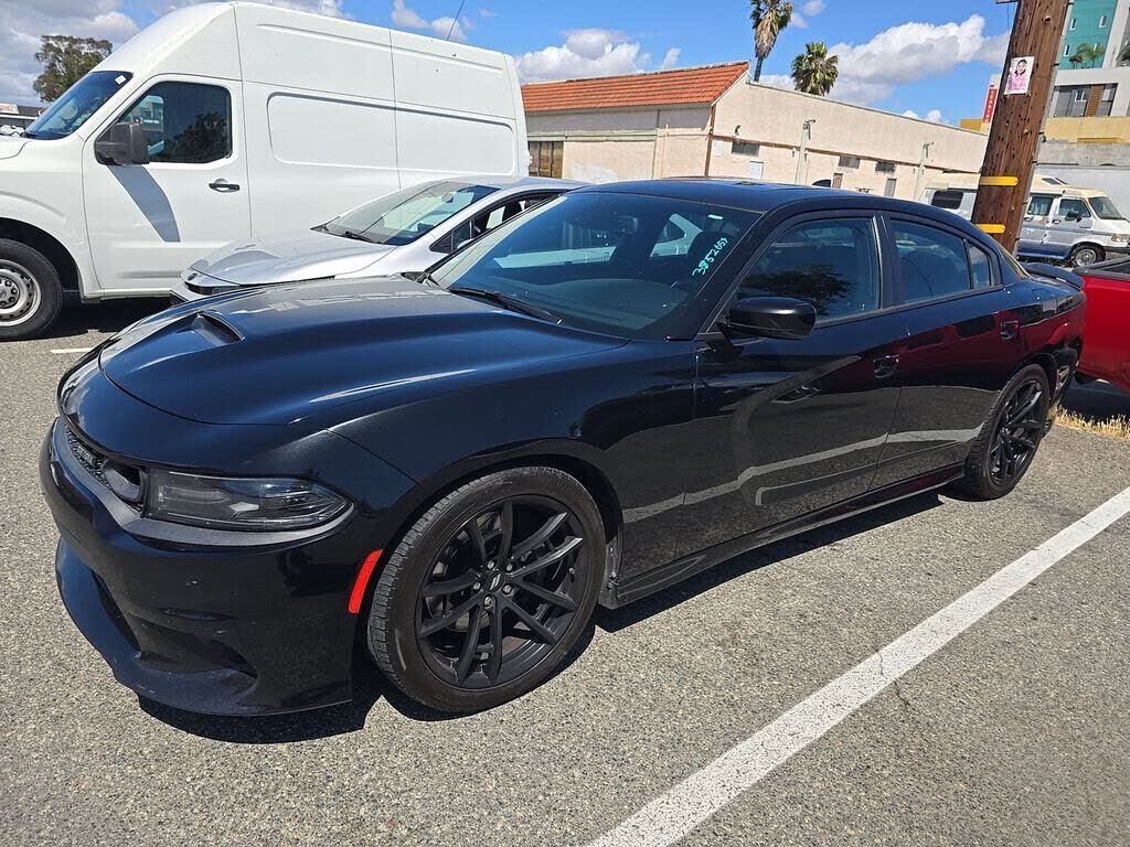 2021 DODGE Charger
