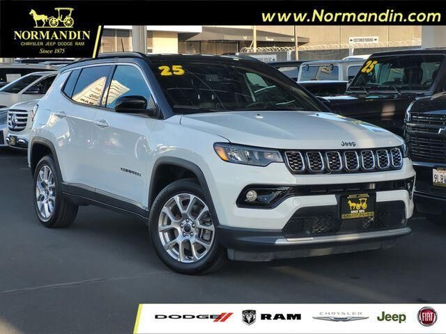 2025 JEEP Compass