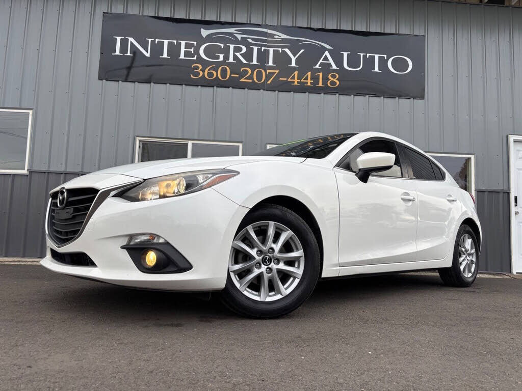 2016 MAZDA Mazda3