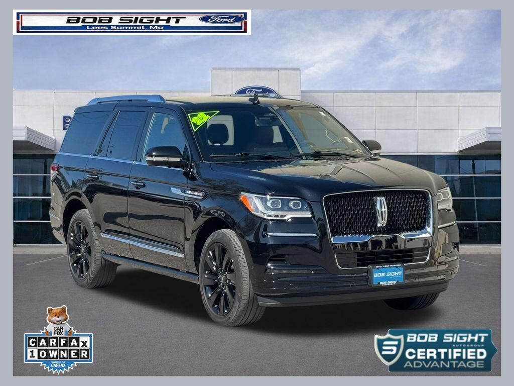 2022 LINCOLN Navigator