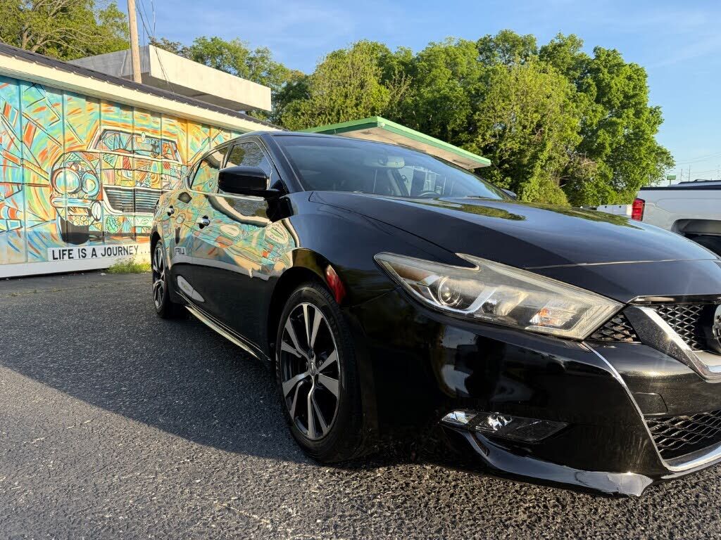 2016 NISSAN Maxima