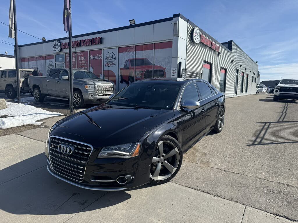 Audi S8