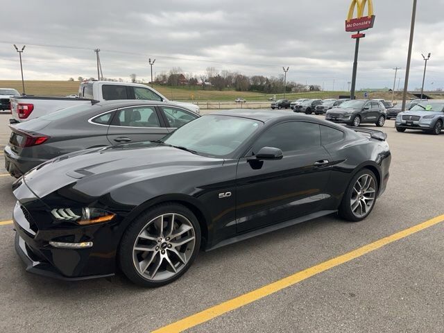 2018 FORD Mustang