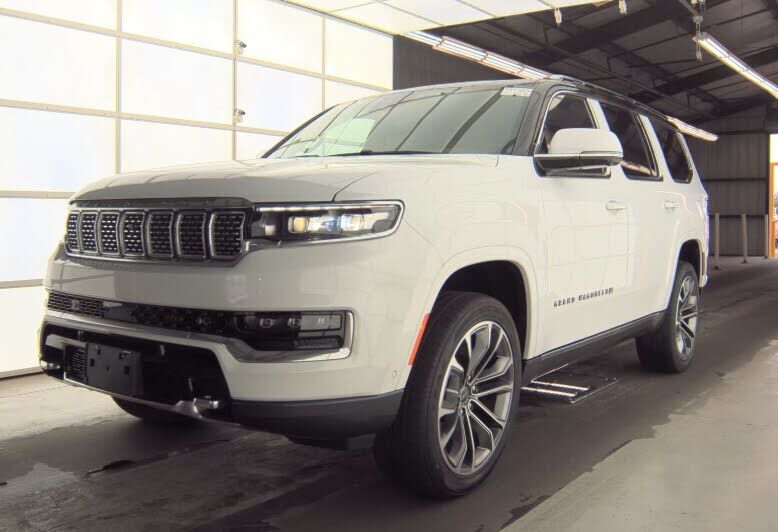 2022 JEEP Grand Wagoneer