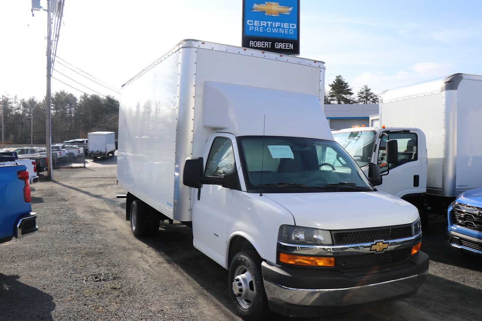 2025 CHEVROLET Express