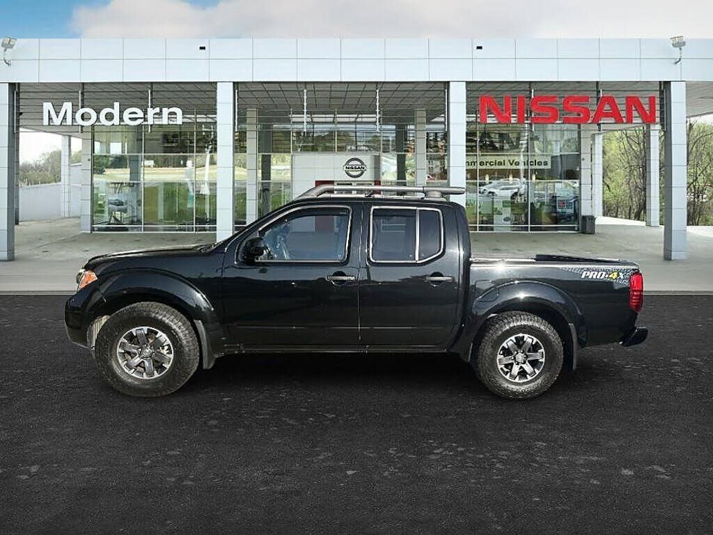 2021 NISSAN Frontier