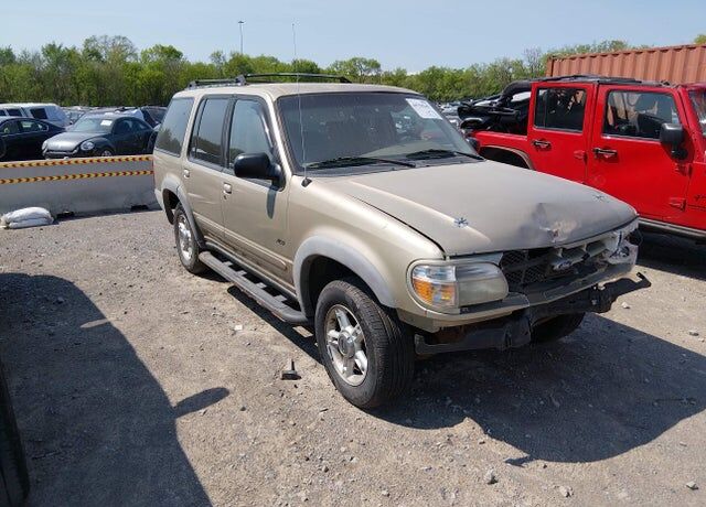 2000 FORD Explorer