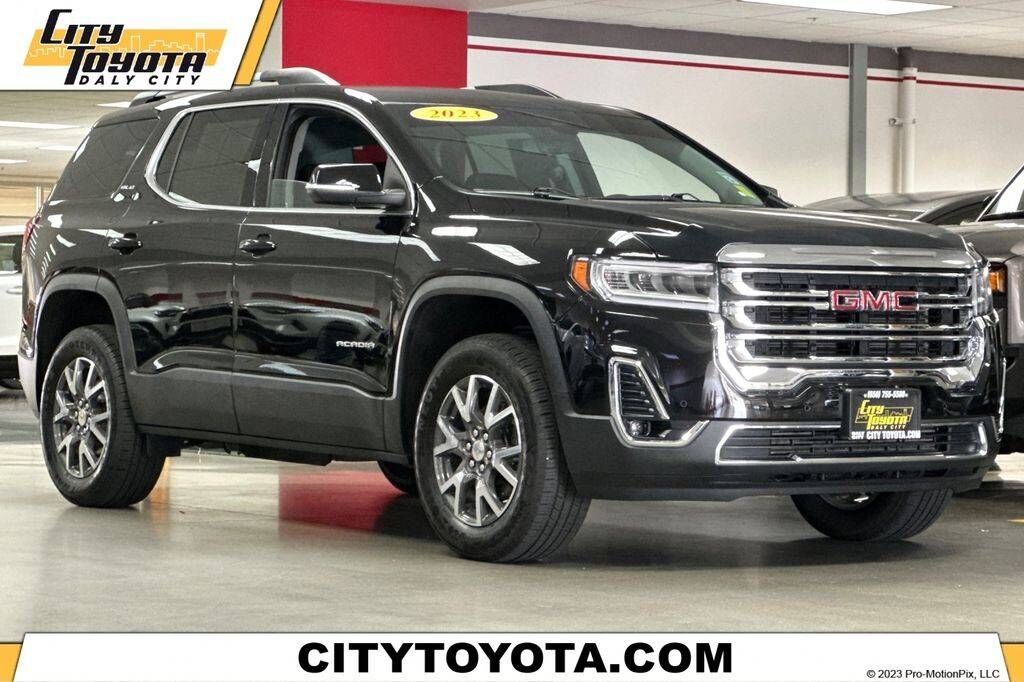 2023 GMC Acadia