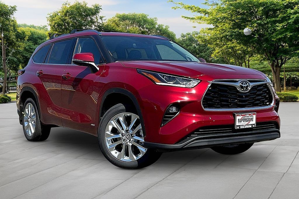2026 TOYOTA Highlander