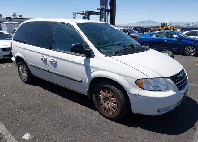 2006 CHRYSLER Town and Country
