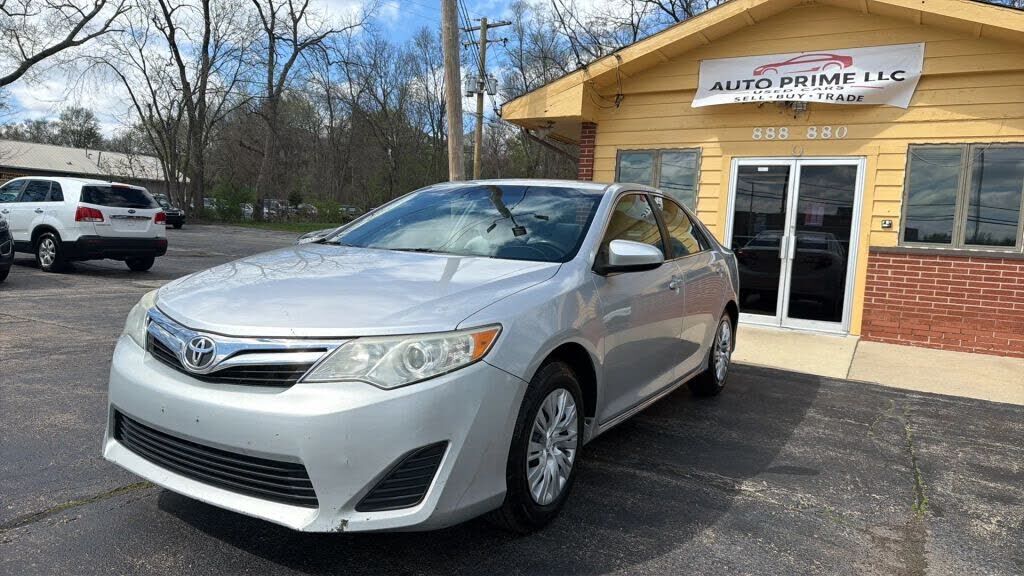 2013 TOYOTA Camry