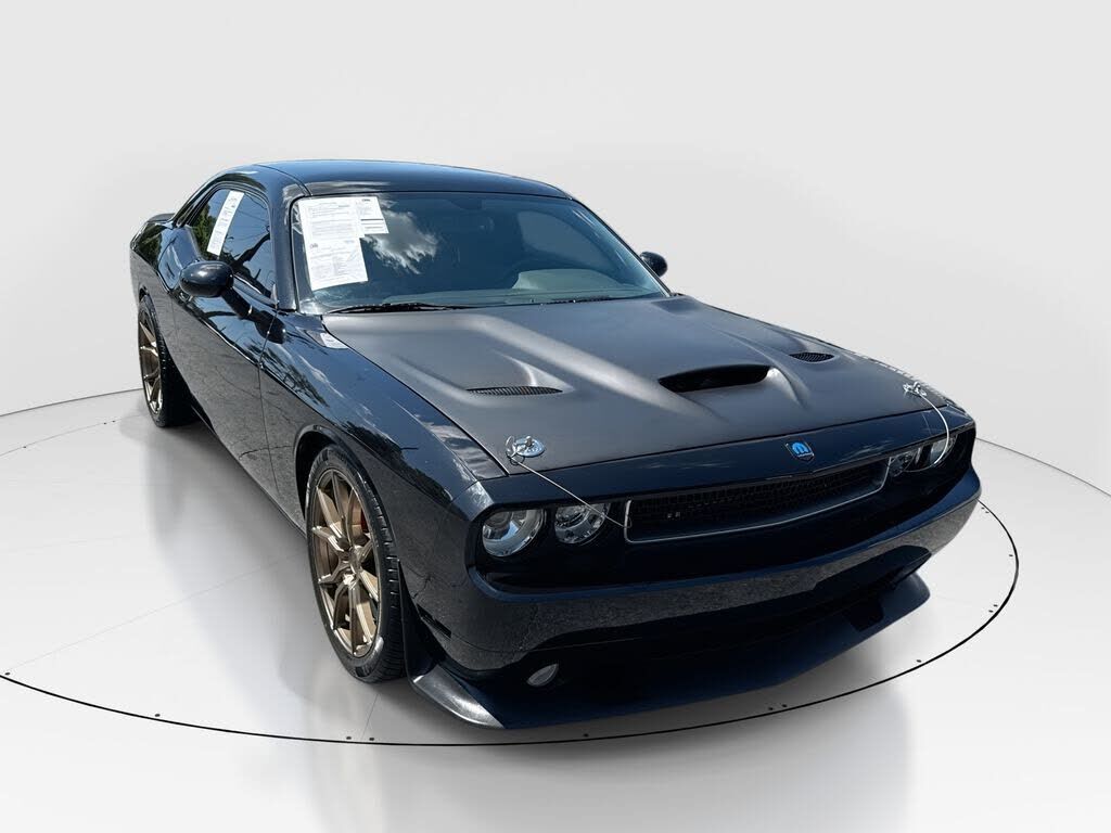 2010 DODGE Challenger