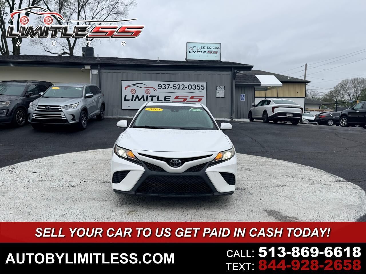 2019 TOYOTA Camry