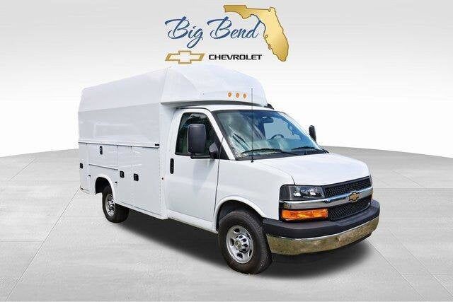 2025 CHEVROLET Express