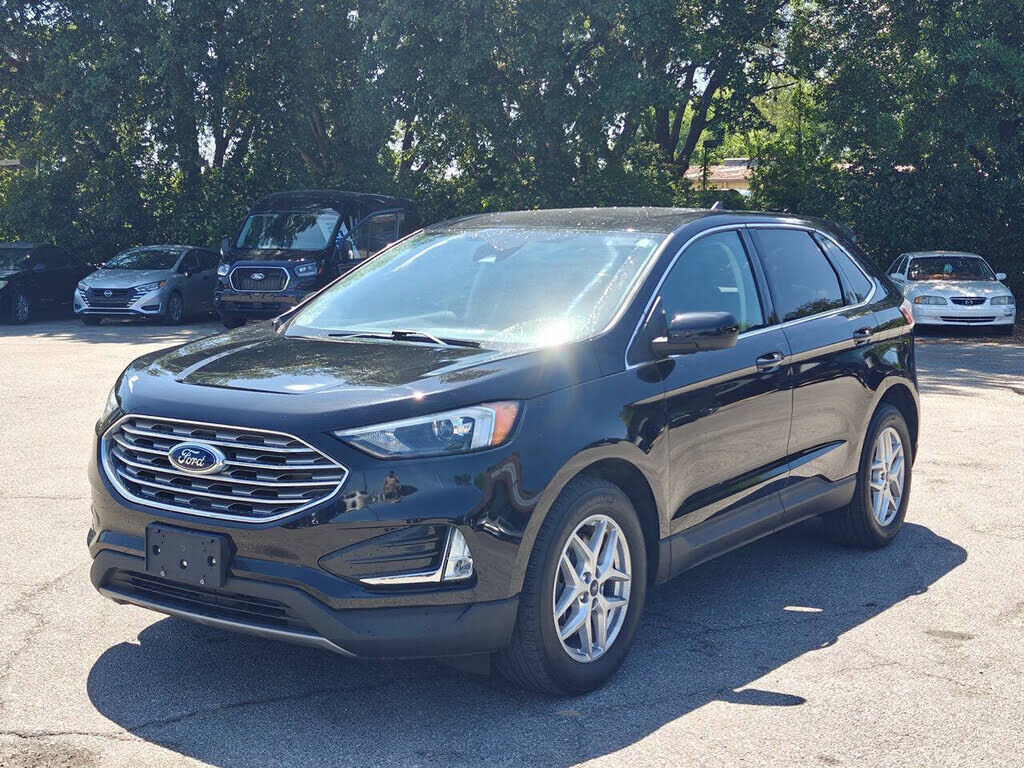 2022 FORD Edge