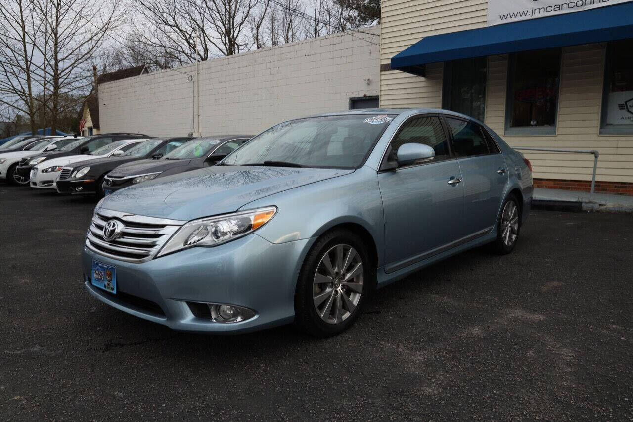 2011 TOYOTA Avalon