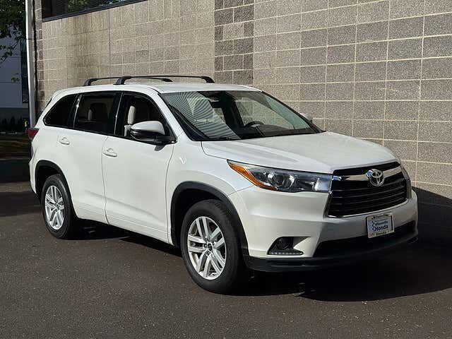2016 TOYOTA Highlander