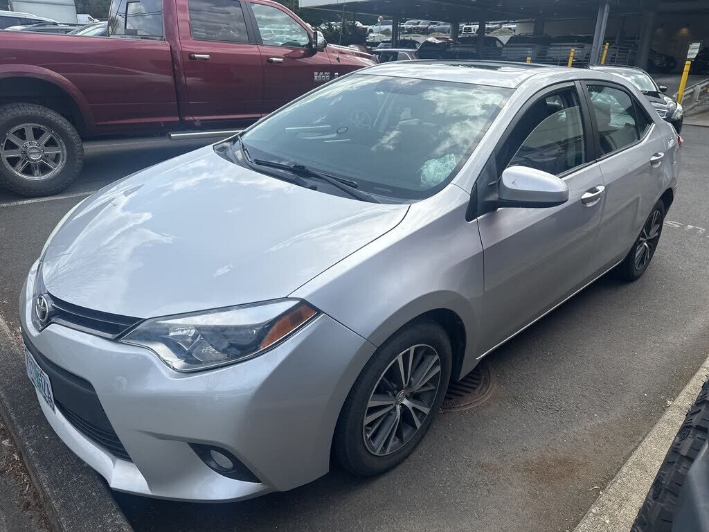 2016 TOYOTA Corolla
