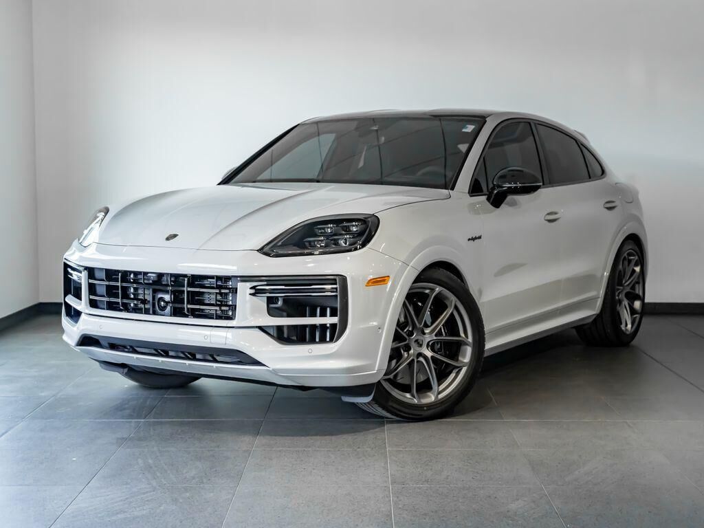 2026 PORSCHE Cayenne
