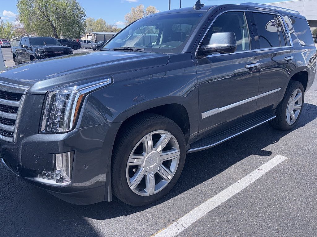 2019 CADILLAC Escalade