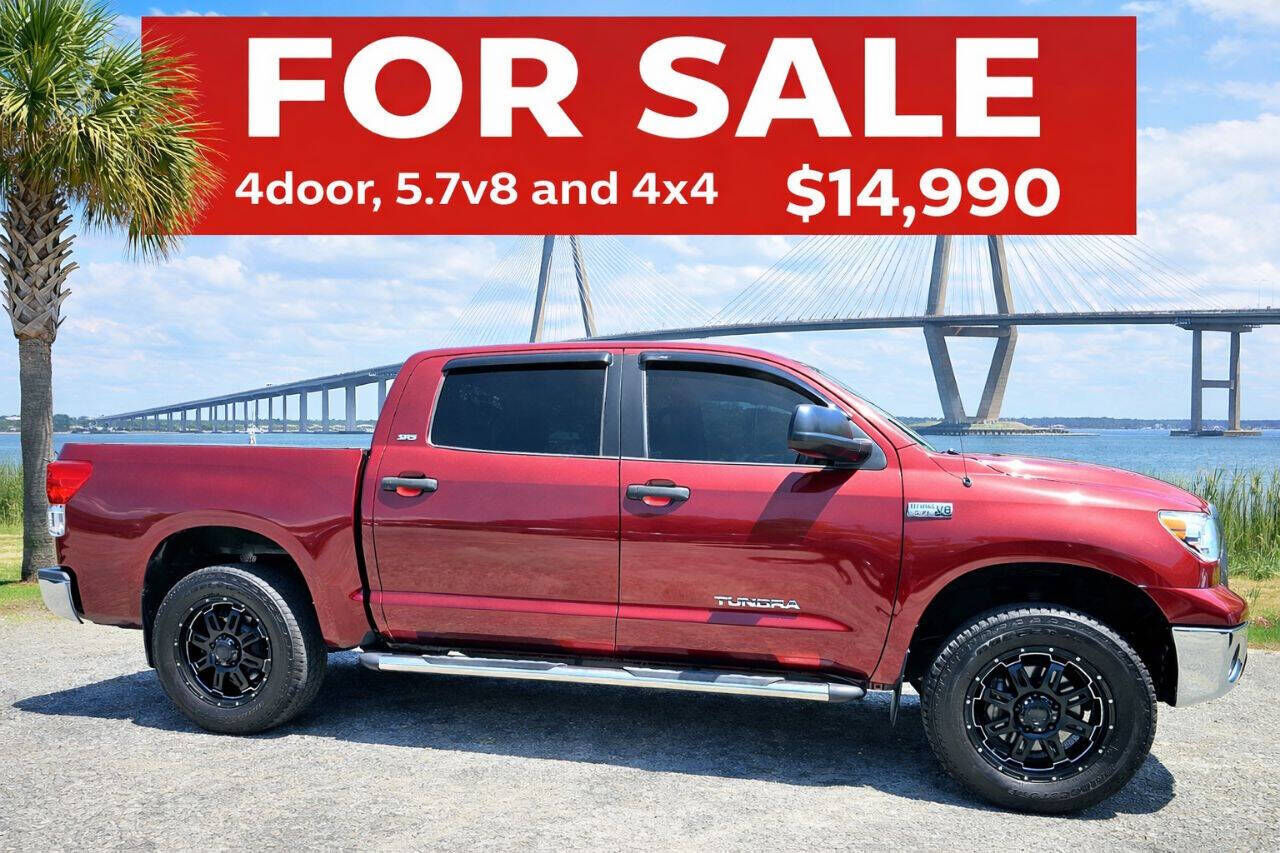 2010 TOYOTA Tundra