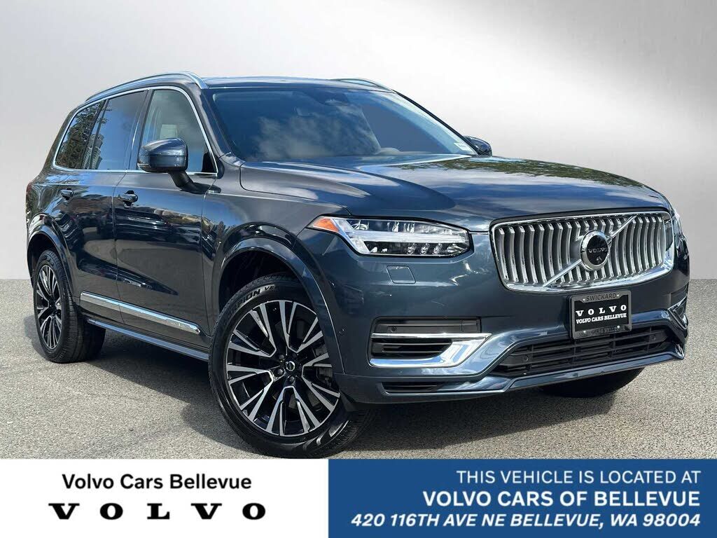 2023 VOLVO XC90